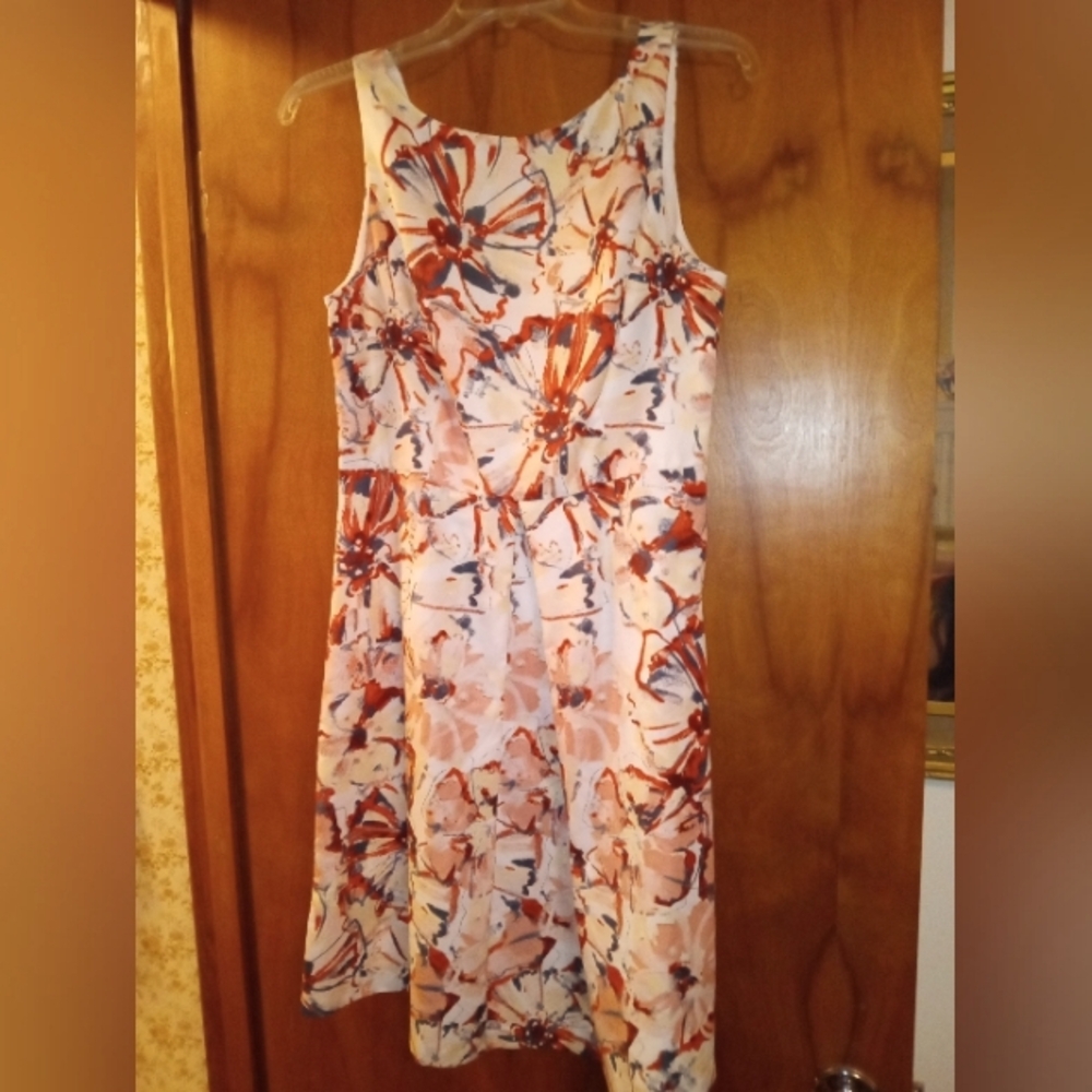 Loft Sheath Dress Size 8